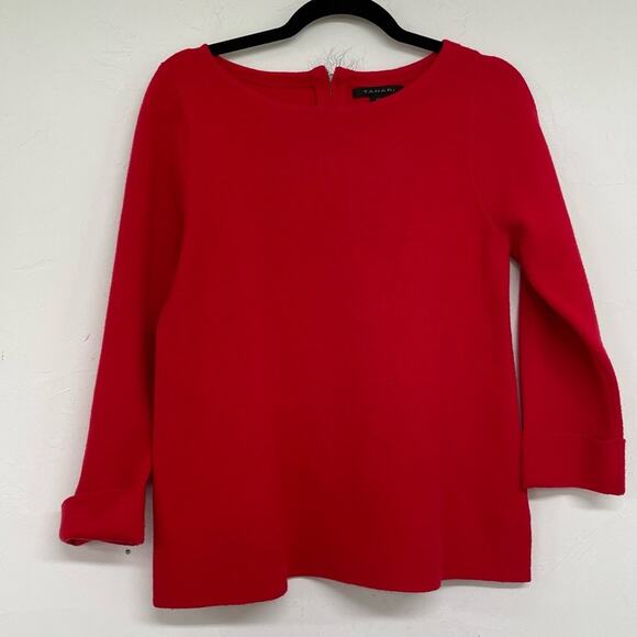 Tahari Red Long Sleeve Zip Up Back Blouse Womens M Preppy Classic Holiday Shirt - Picture 1 of 8